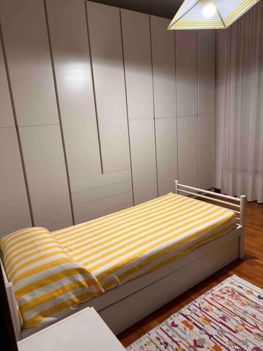 A Casa Di Gianni Apartment Gallarate Bagian luar foto
