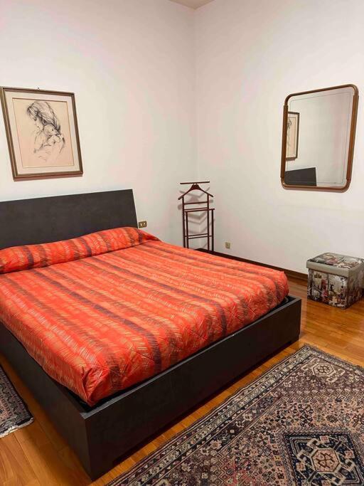 A Casa Di Gianni Apartment Gallarate Bagian luar foto
