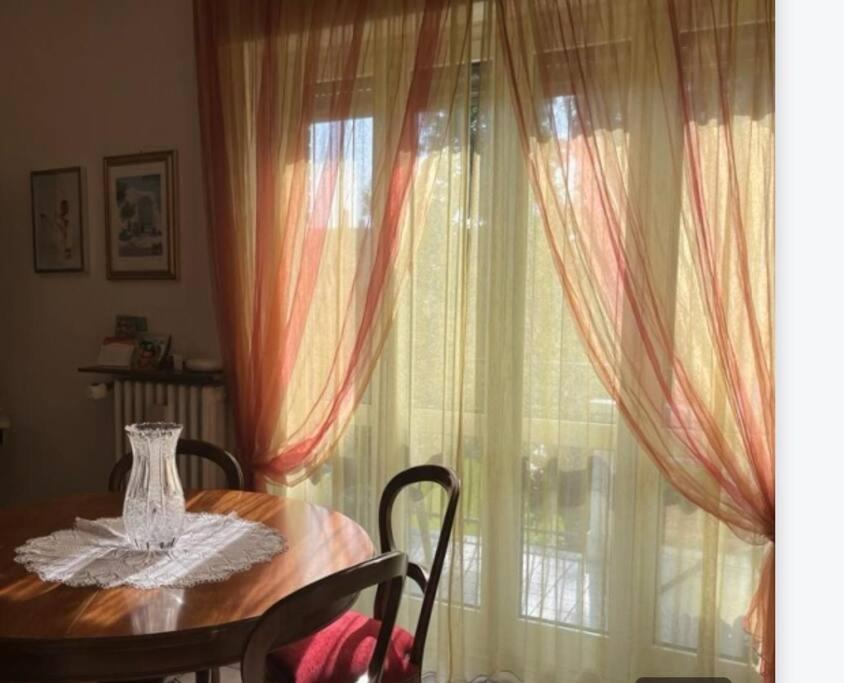 A Casa Di Gianni Apartment Gallarate Bagian luar foto